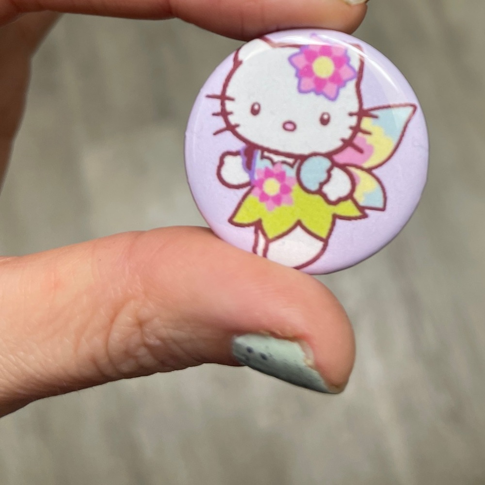 Sanrio Hello Kitty Official Hat Lapel Pin Button Back 2016 Exclusive 5$